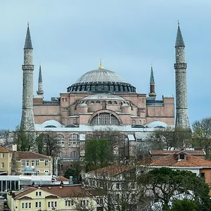 Basilica Hotel
